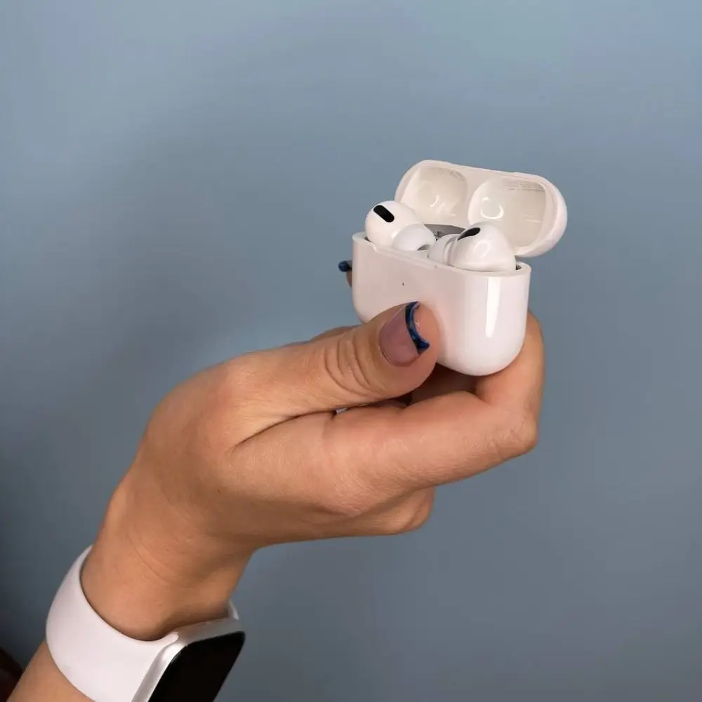 Беспроводные наушники AirPods Pro 1в1 из России качество Premium с шумоподавлением для iphone