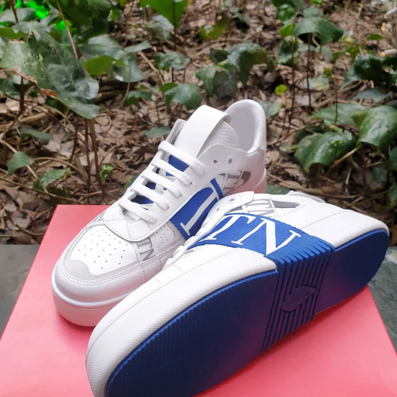 

2021 New season fashion men sneakers , high quality , fast and free shippping,best price