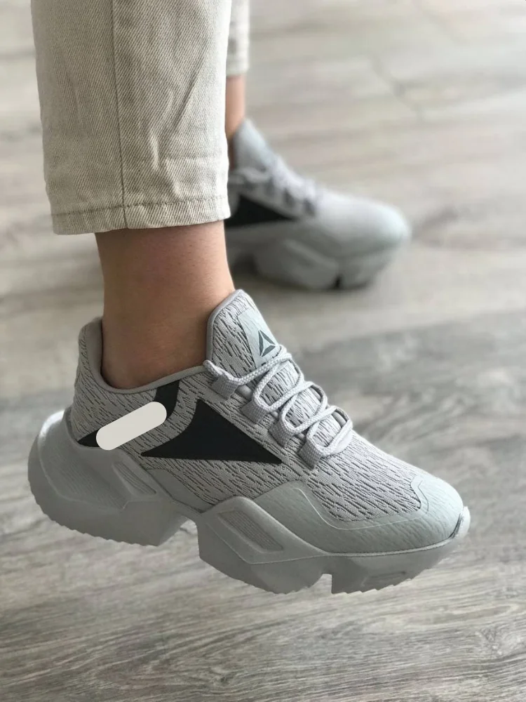 

Luxury Sport Arch Light Sport High Quality Shoes