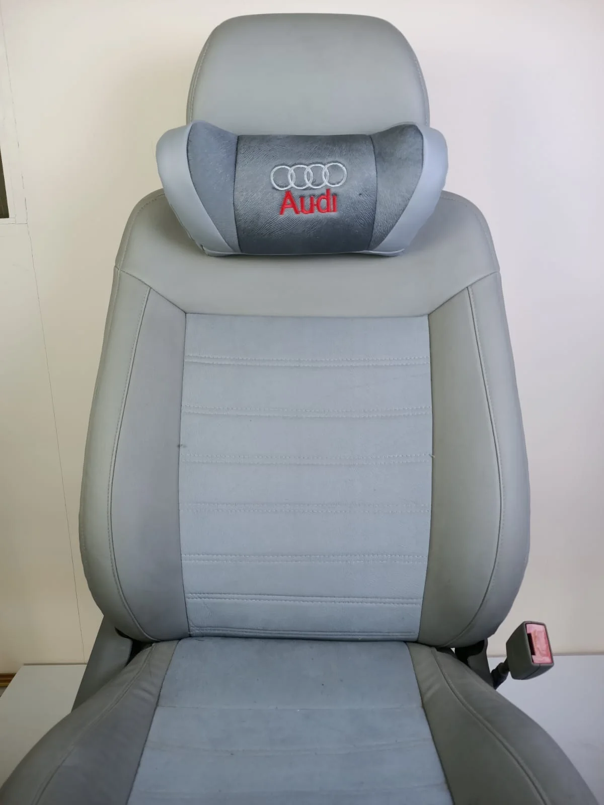 

Car Neck Pillows PU Leather Foal Fabric Head Support Breathable AUDI Protector Headrest Cushion Easy Install and Clean