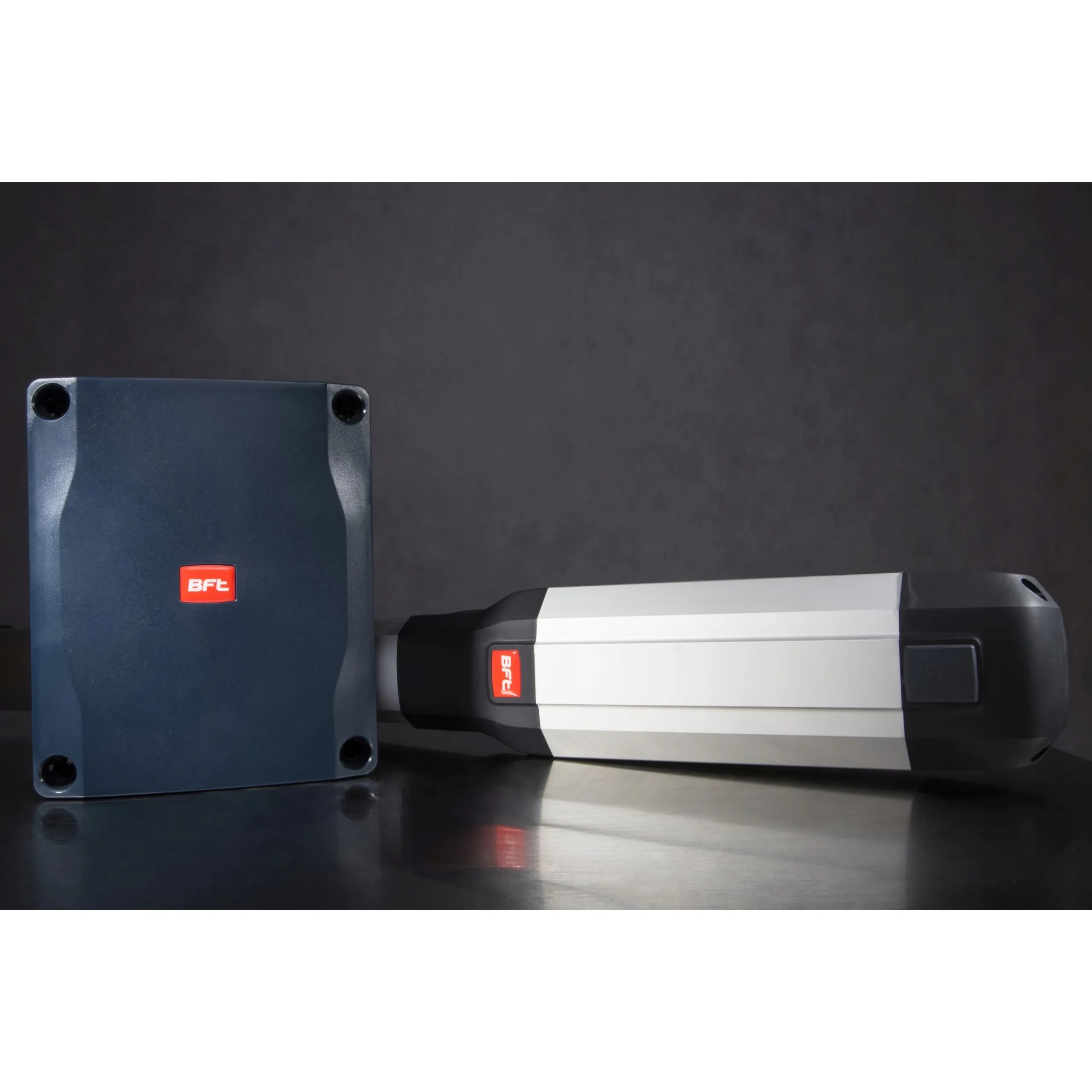 Комплект для распашных ворот BFT PHOBOS BT KIT A40 FRA (арт. R935309 00005) створок до 500 кг и 4