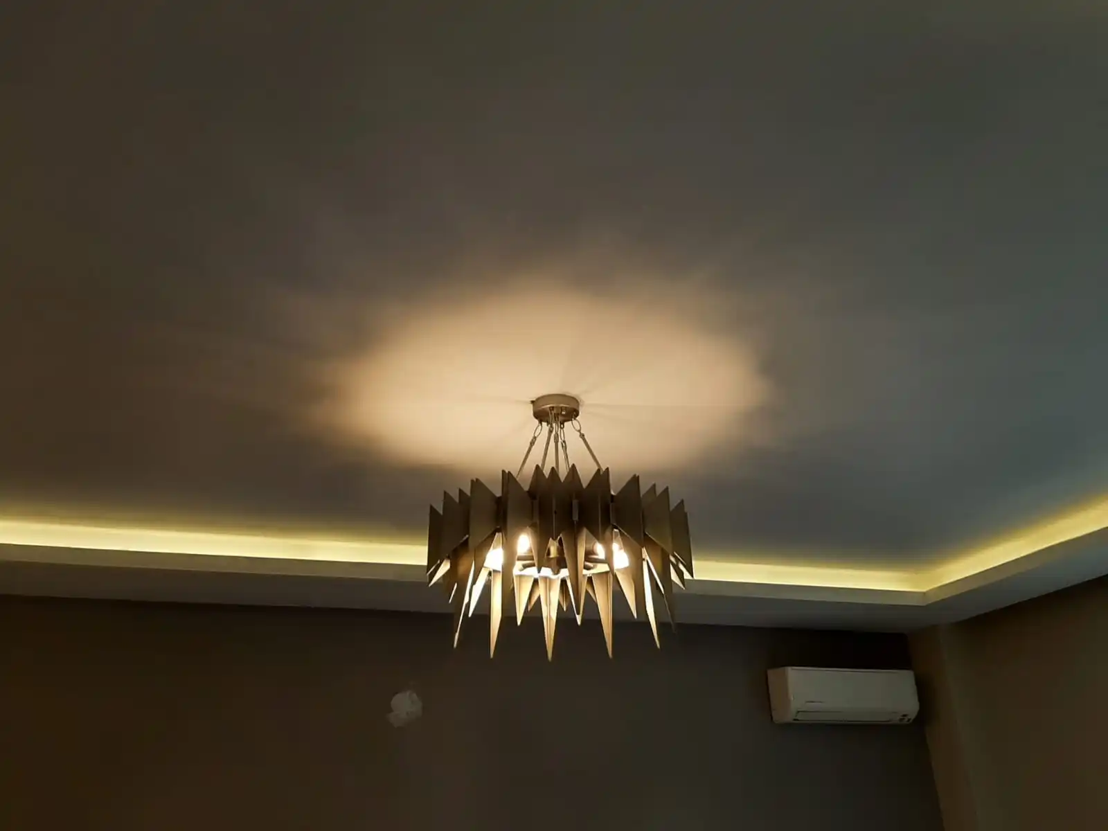 Скандинавская люстра светодиодная Люстра для гостиной спальни домашняя