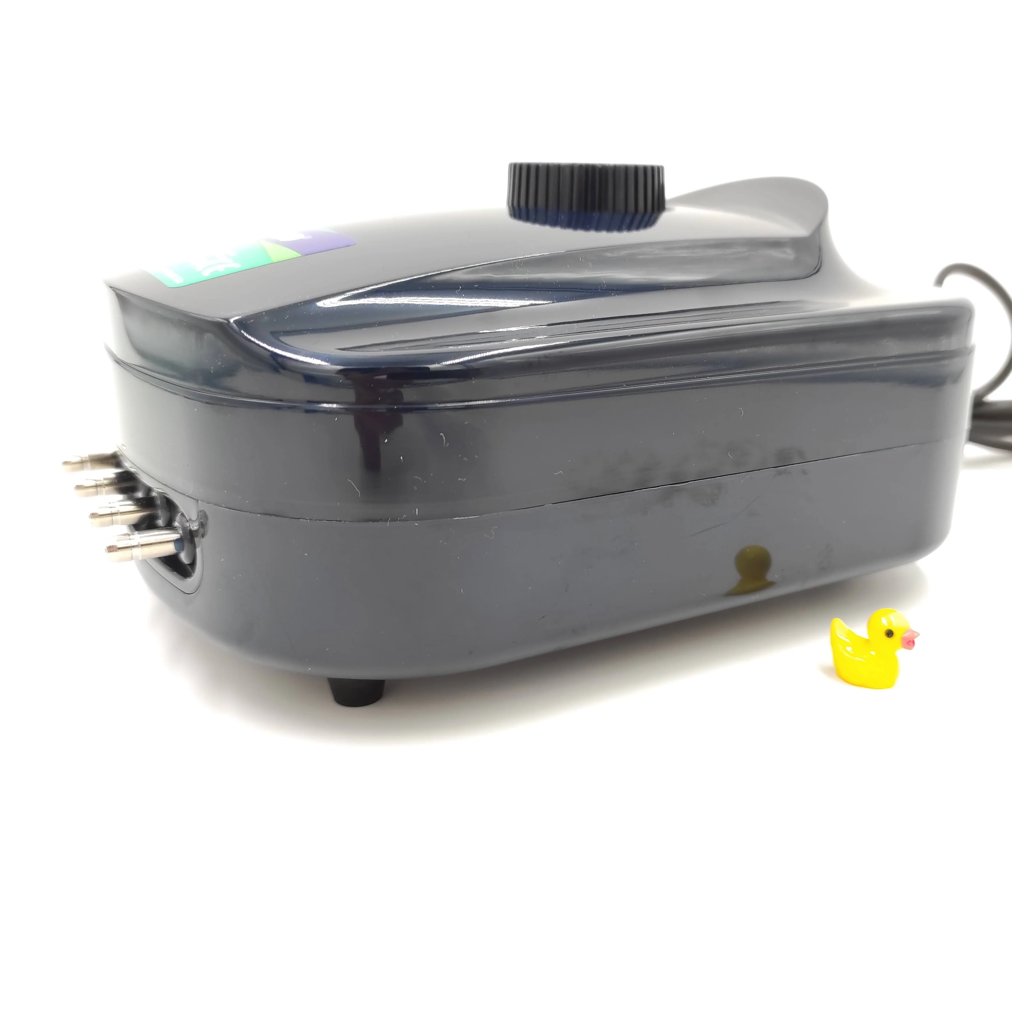 Компрессор для аквариума SOBO SB-988, 12W, 4 выхода 4 л/м каждый + регулировка