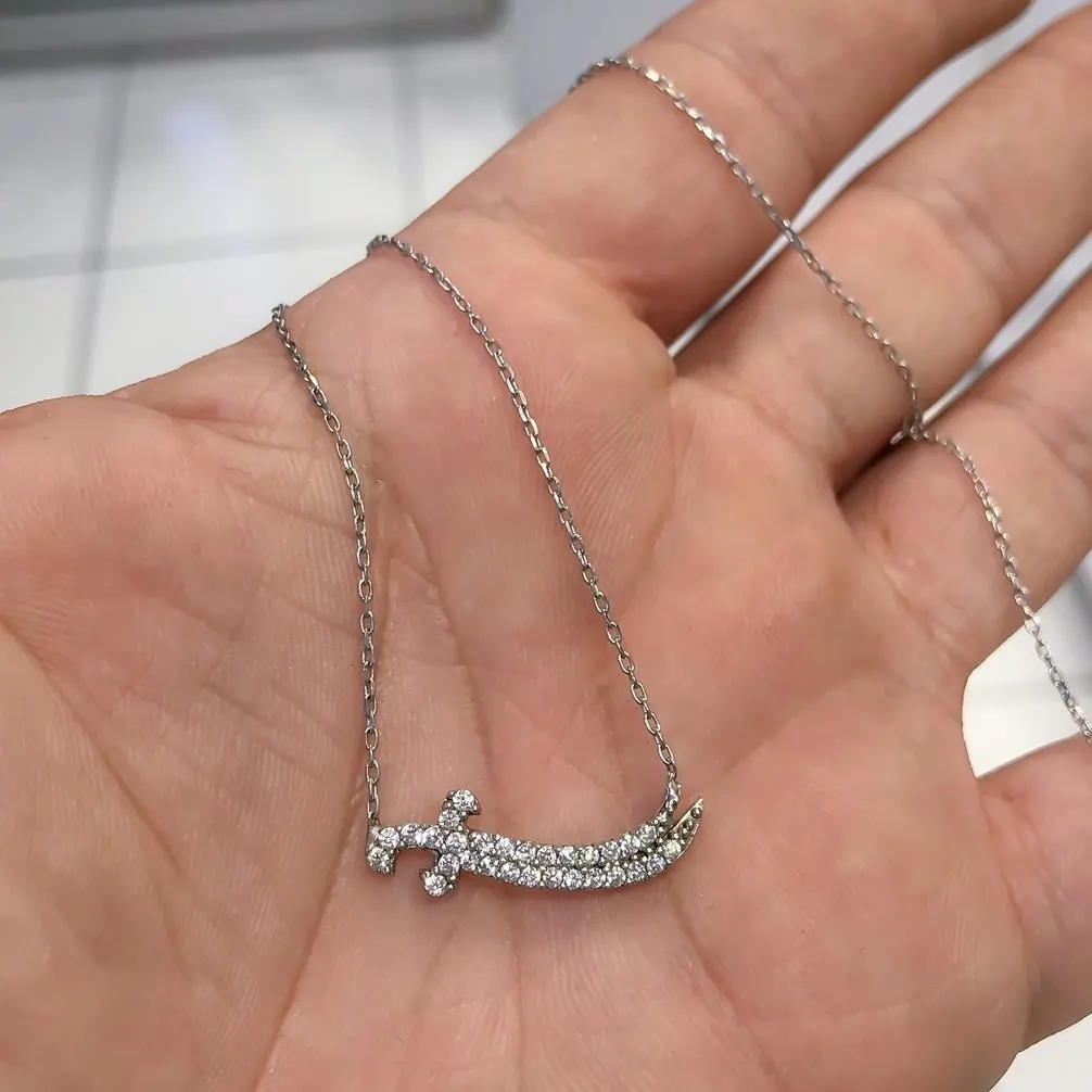 

Zulfiqar Kln Stone Silver Necklace