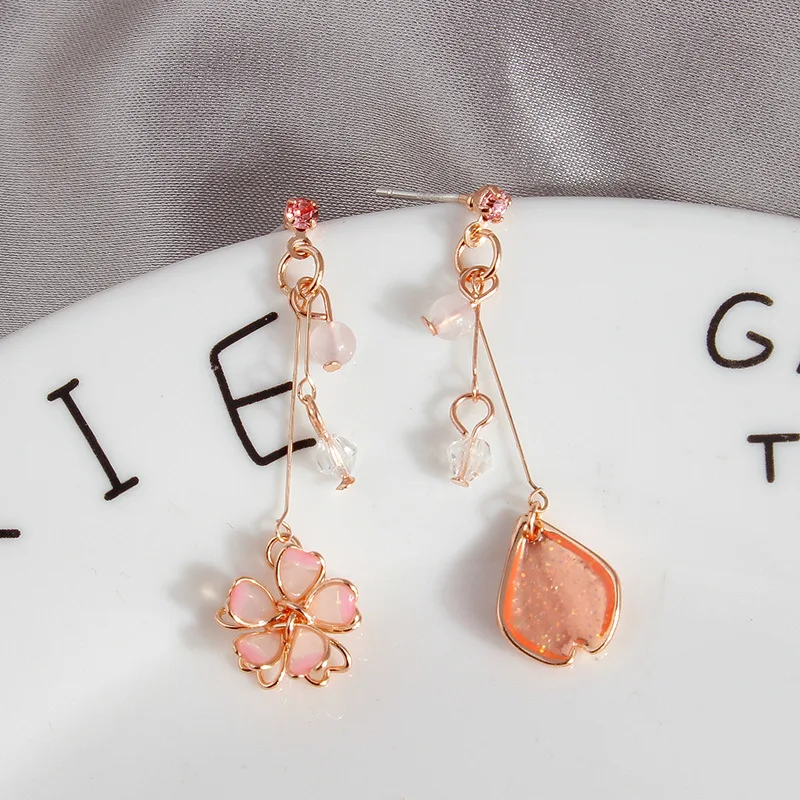 Женские вишневые серьги-подвески