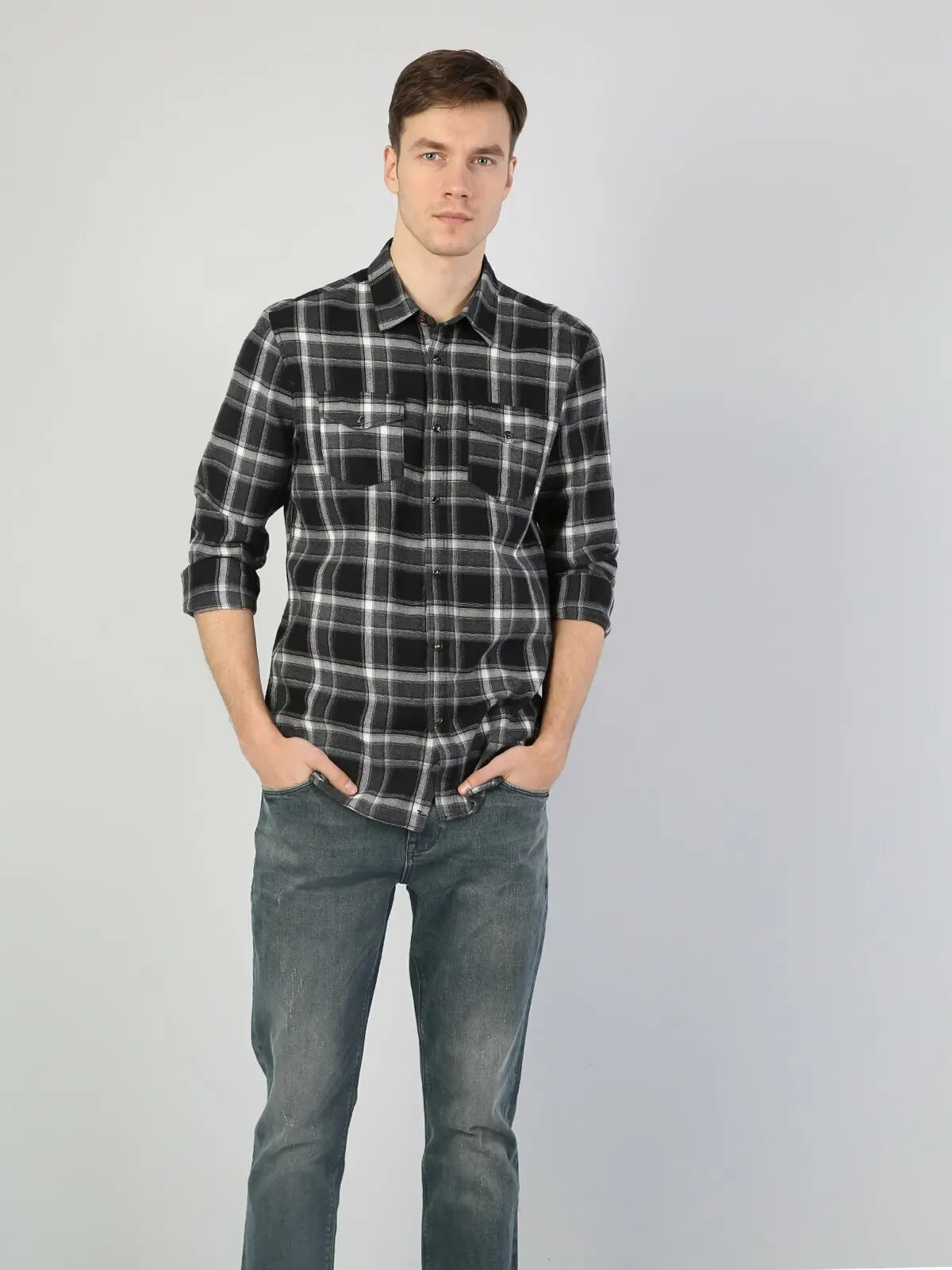 Мужская классическая рубашка Colins черная с длинным рукавом CL1031566 |