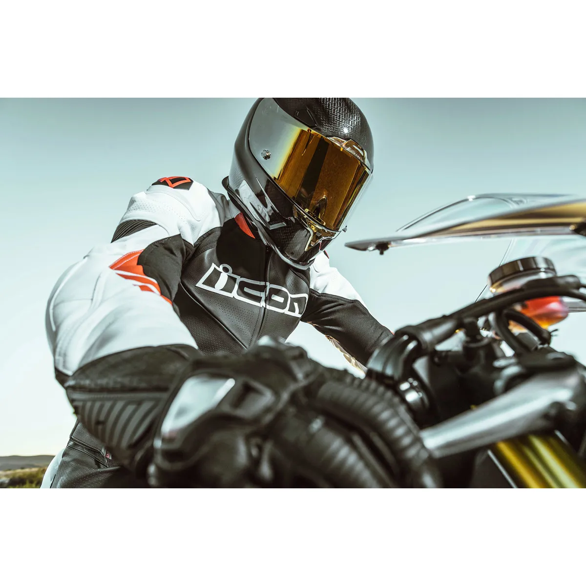 Фото Визор Optics Track Gold для шлема Icon золотой (Airmada, Airframe Pro, Airform) №3