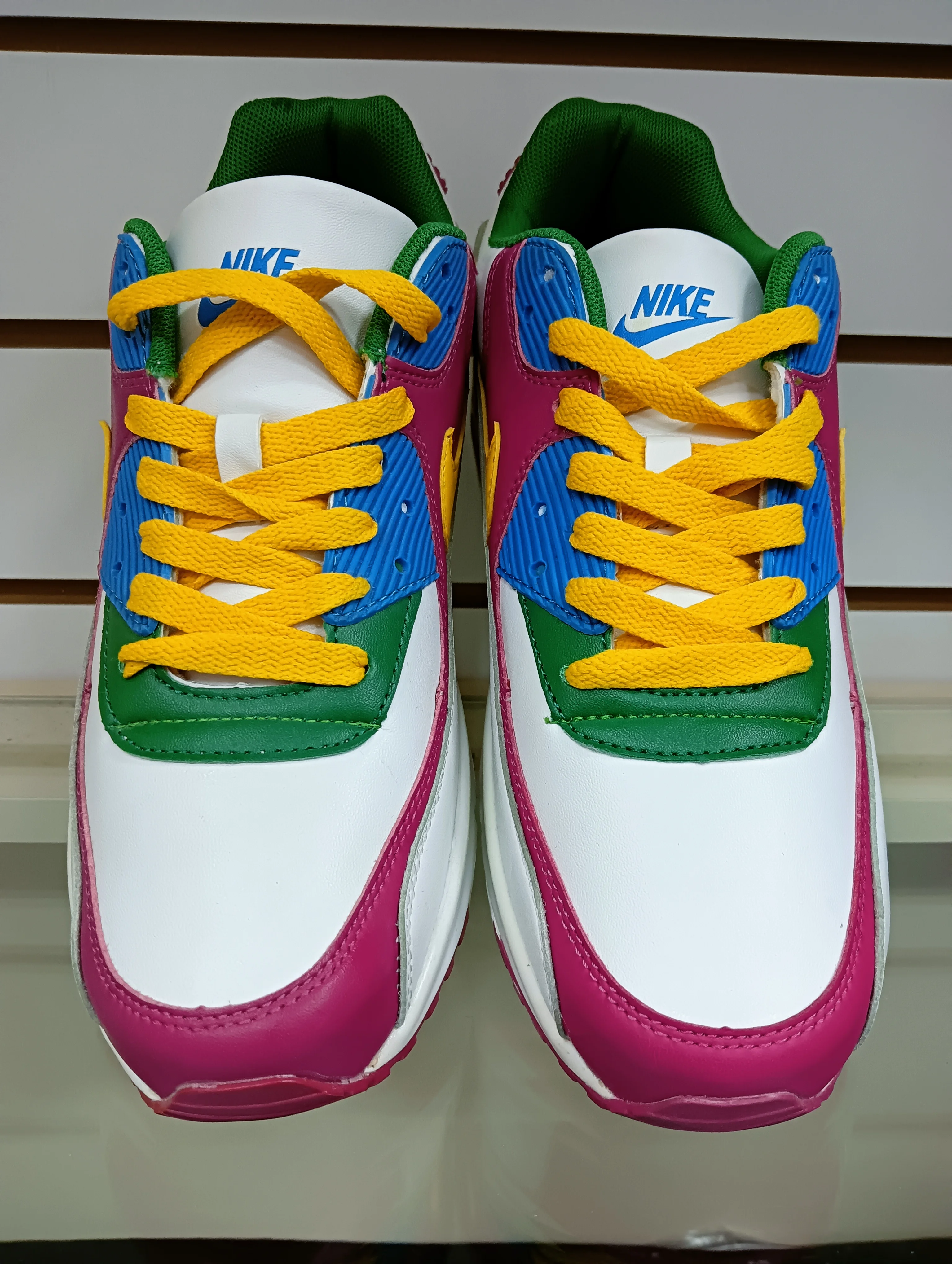 Кросовки унисекс+уличные кросовки+спортивная обувь+сделаны из натурульной кожи