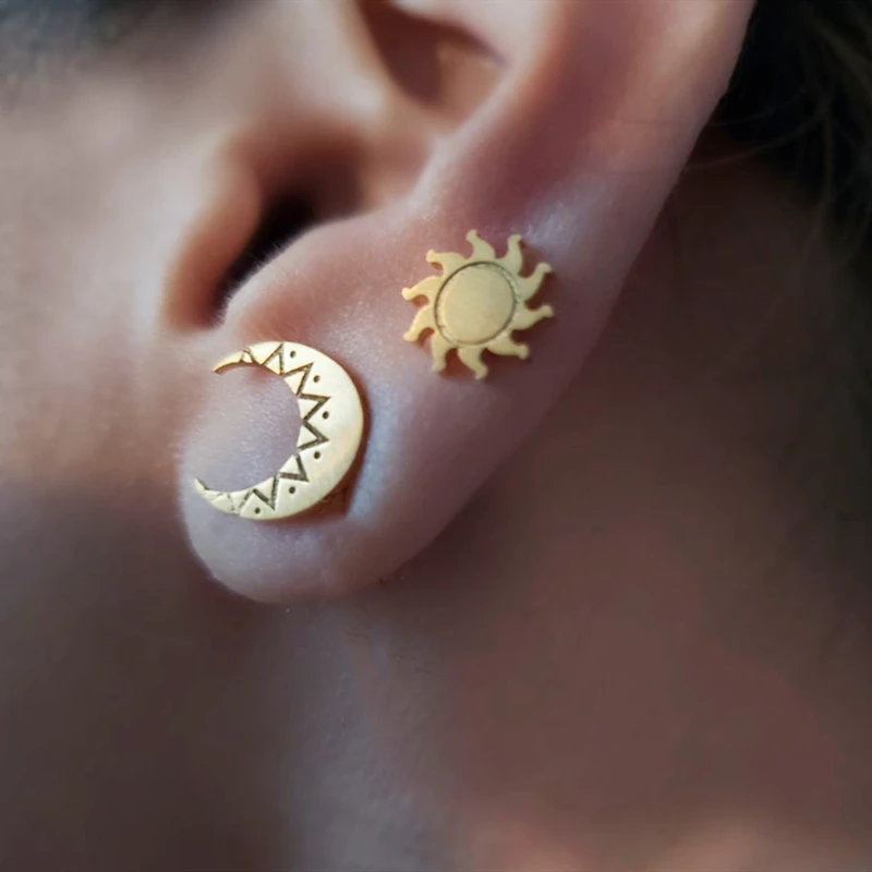 Женские серьги гвоздики с полумесяцем и солнцем из нержавеющей
