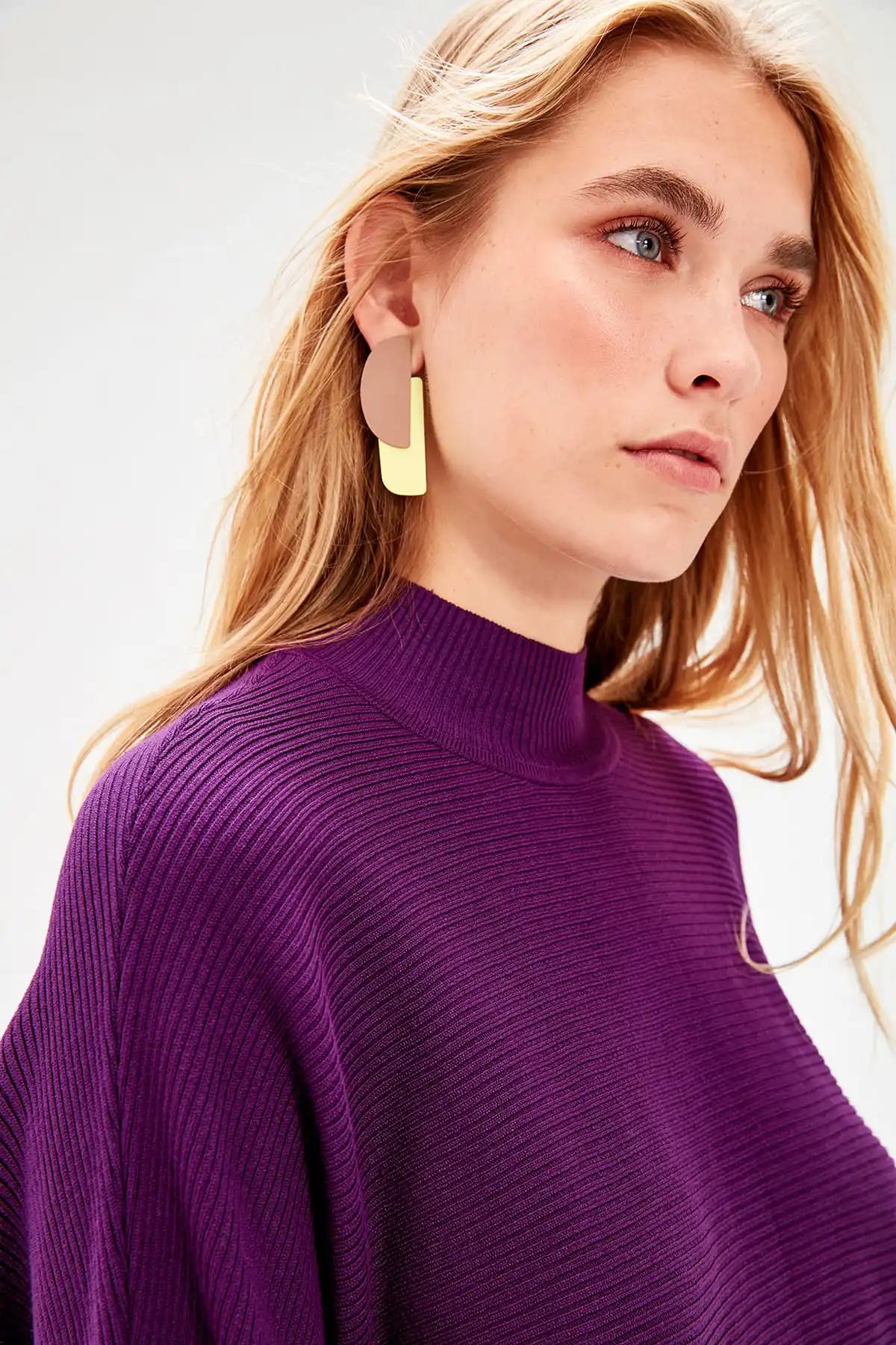 Trendyol Damson свитер с вертикальным воротником TWOAW20FH0025 |