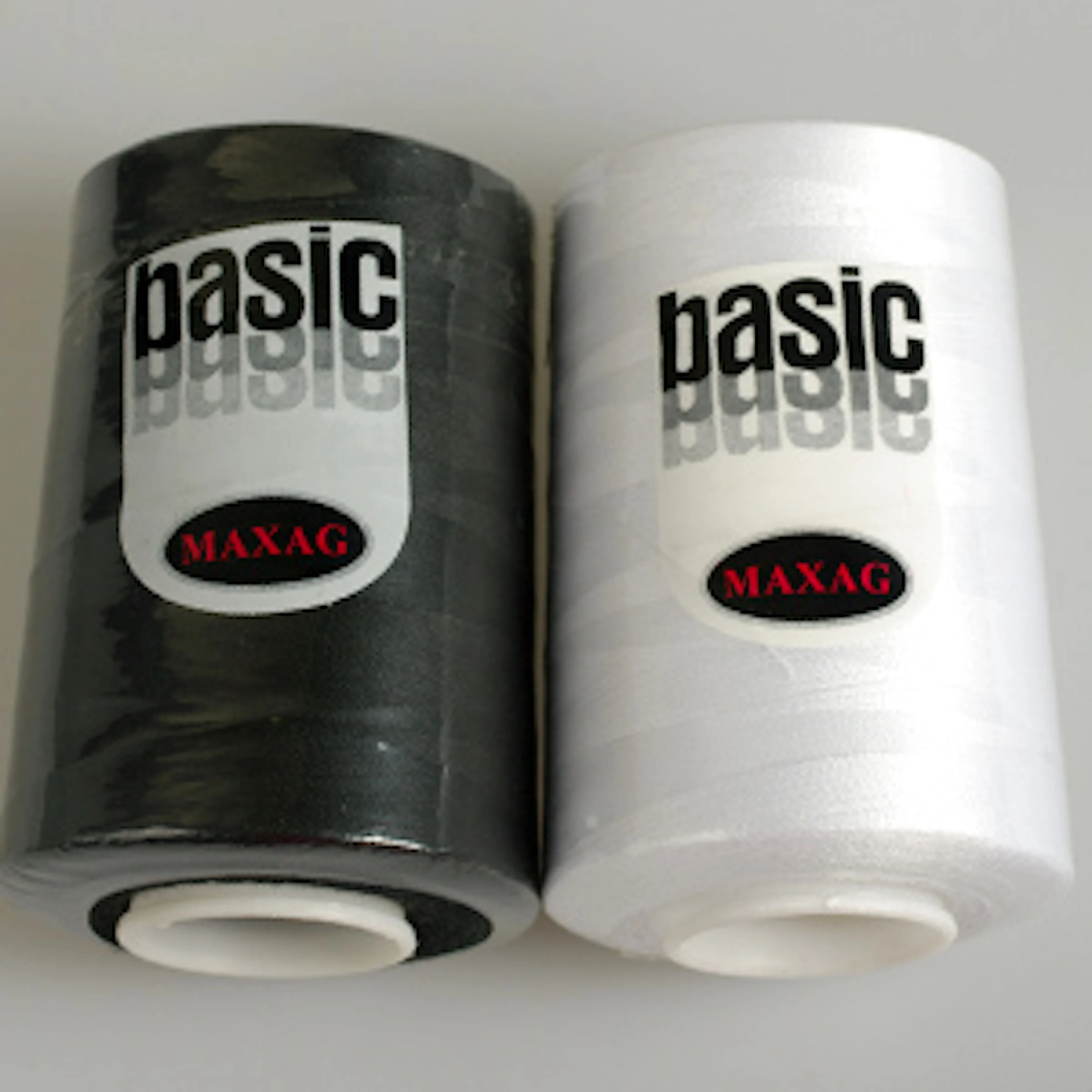 Нитки швейные для промышленных швейных машин 40/2 4 бобины по 5000 ярдов (4570 м) Max Basic 100%