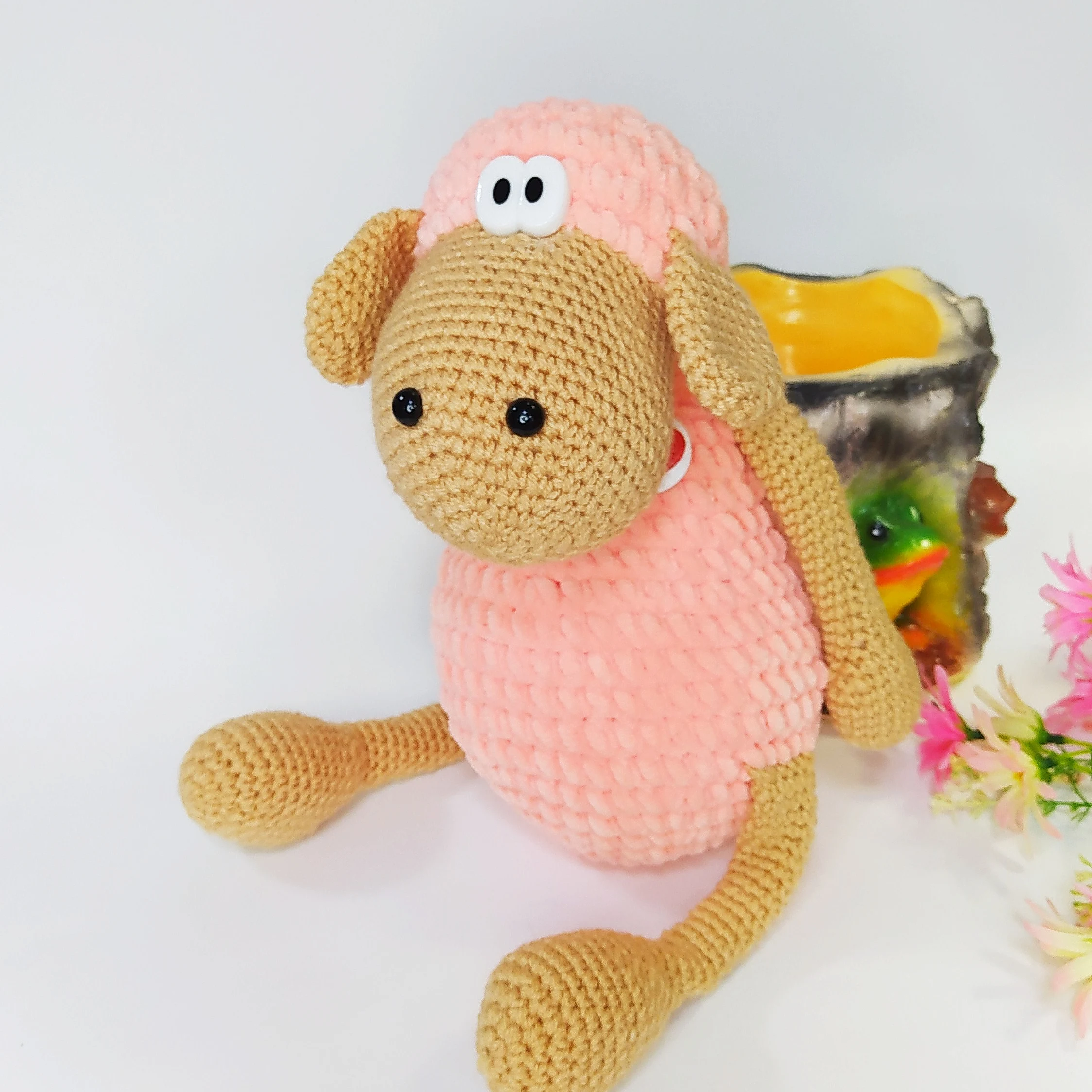 Барашек вязаный амигуруми из плюшевой пряжи для детей |