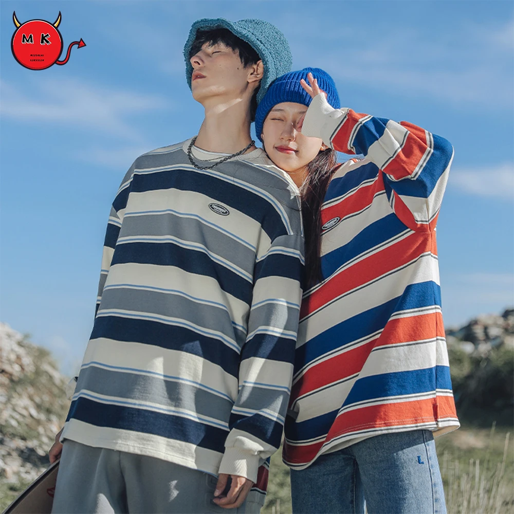 

Miosheal Korssion Spring and Autumn New Round Neck Sweater Men and Women Loose Contrast Stripe Trend Couple Pullover Top