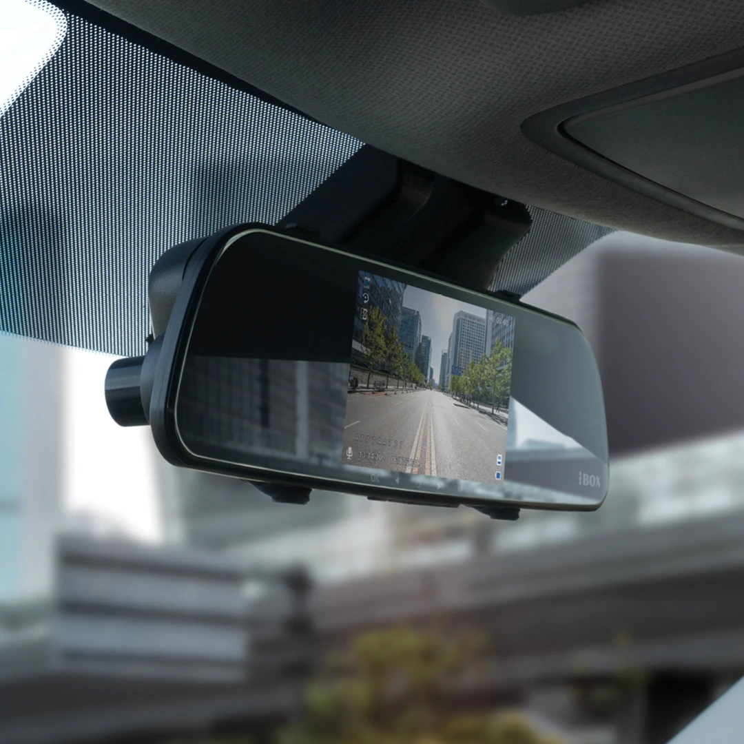 iBOX Concept Dual автомобильный видеорегистратор-зеркало с камерой заднего вида |