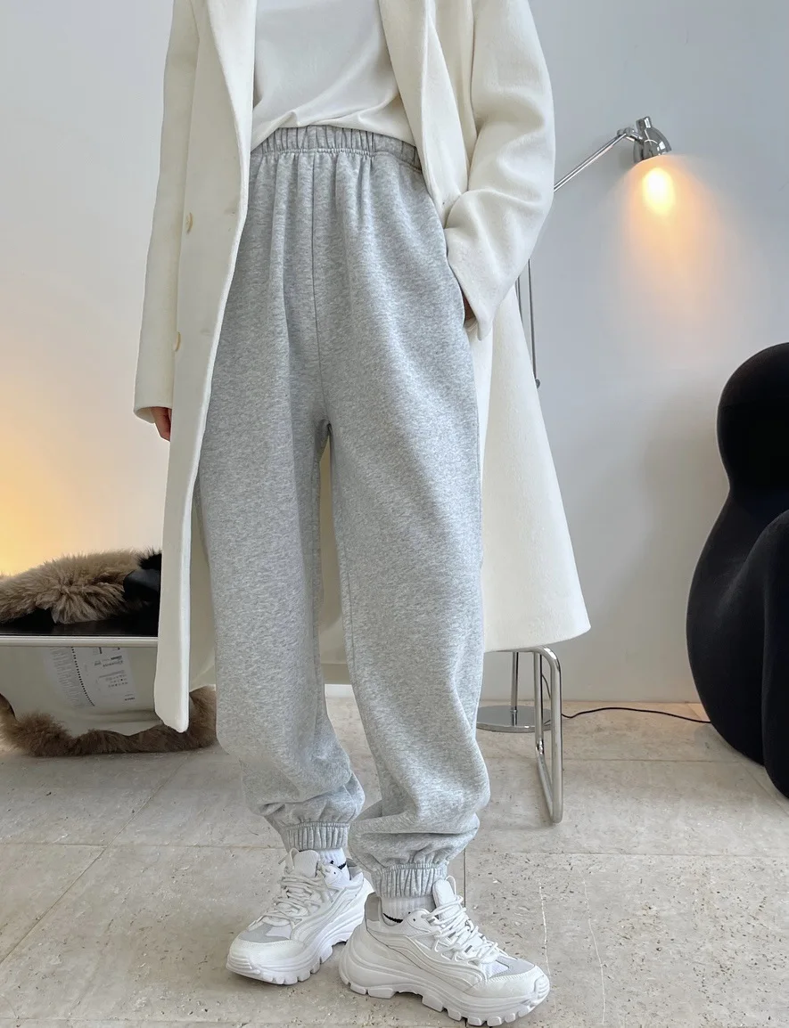 woman new model cotton trousers on fleece