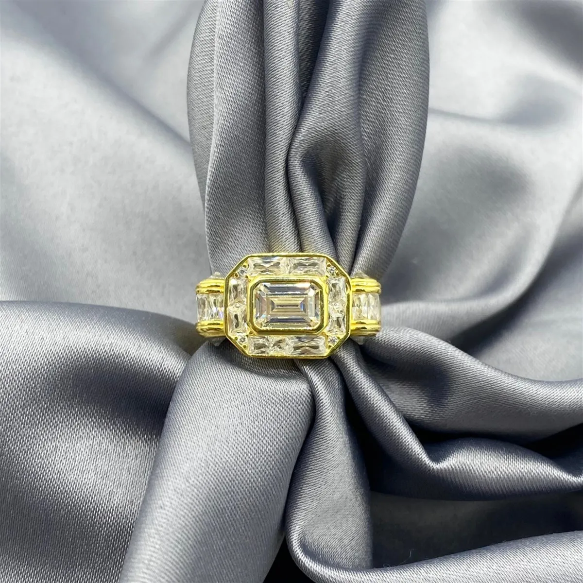 

Gold Plated Baguette Gourmet Ring