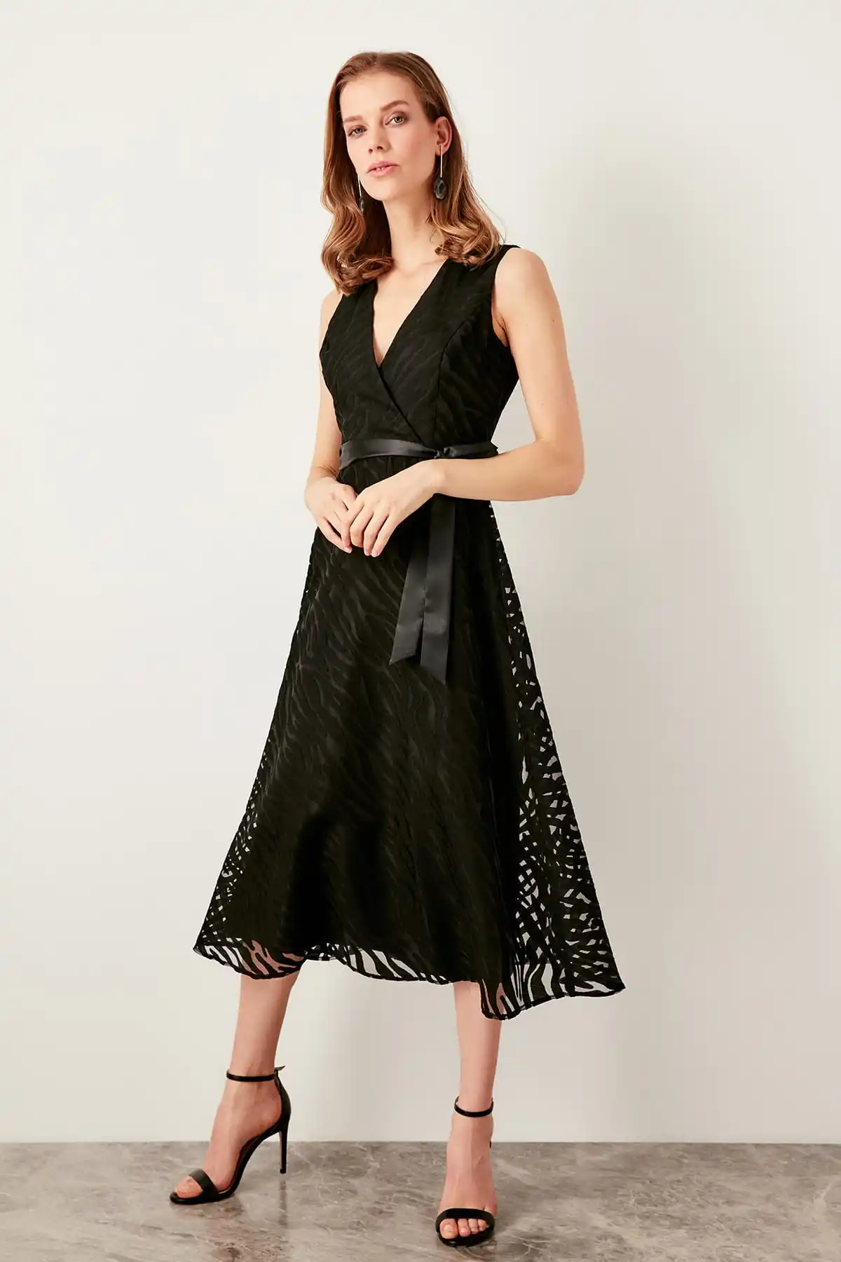 Trendyol платье с поясом TPRSS19UT0096|Женские платья| |