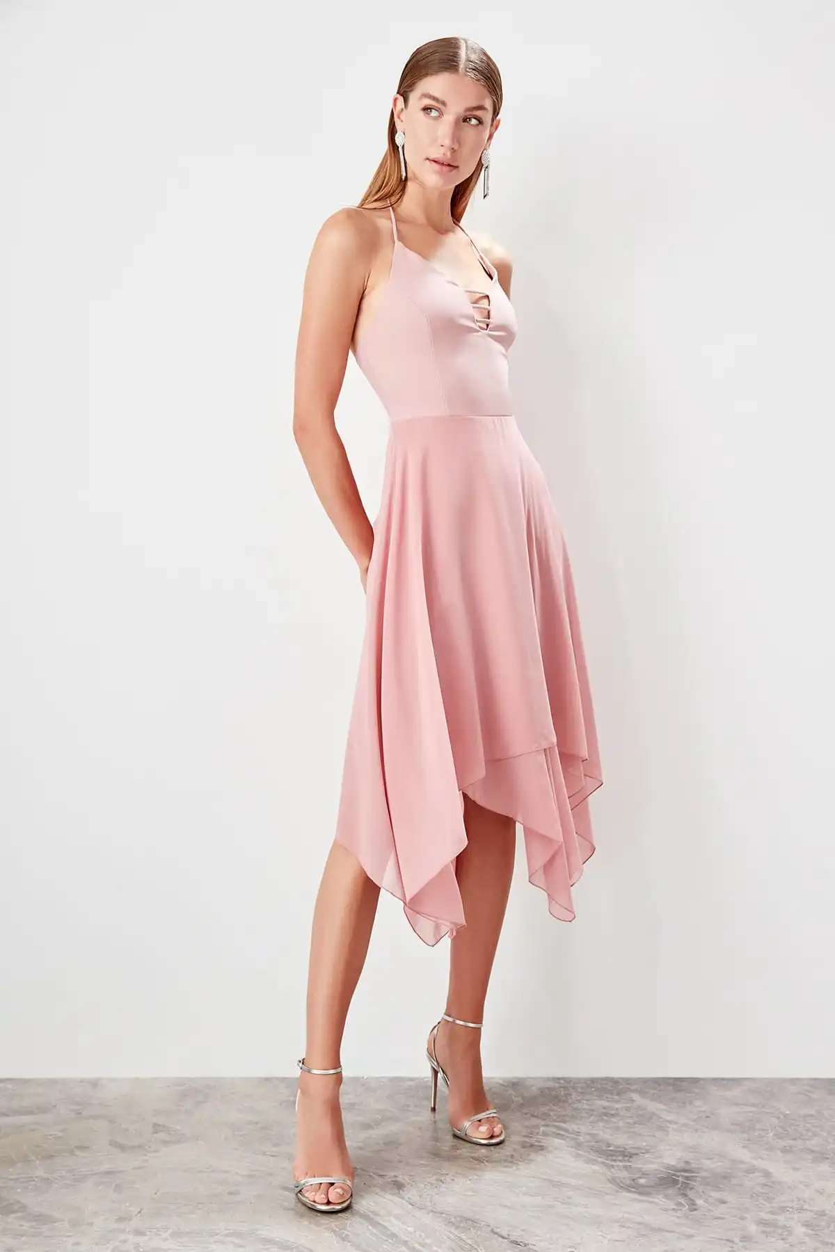 Trendyol платье с завышенной лентой TPRSS19EL0289|Женские платья| |