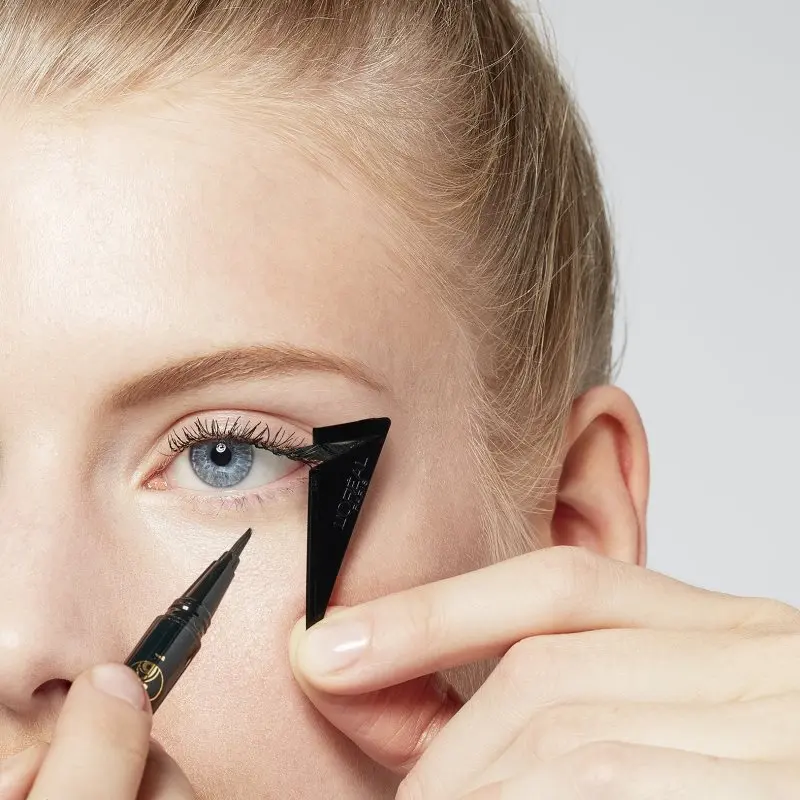 L'Oreal Paris Суперлайнер Трафарет для глаз &quotВзгляд кошки&quot эффекта кошачьего