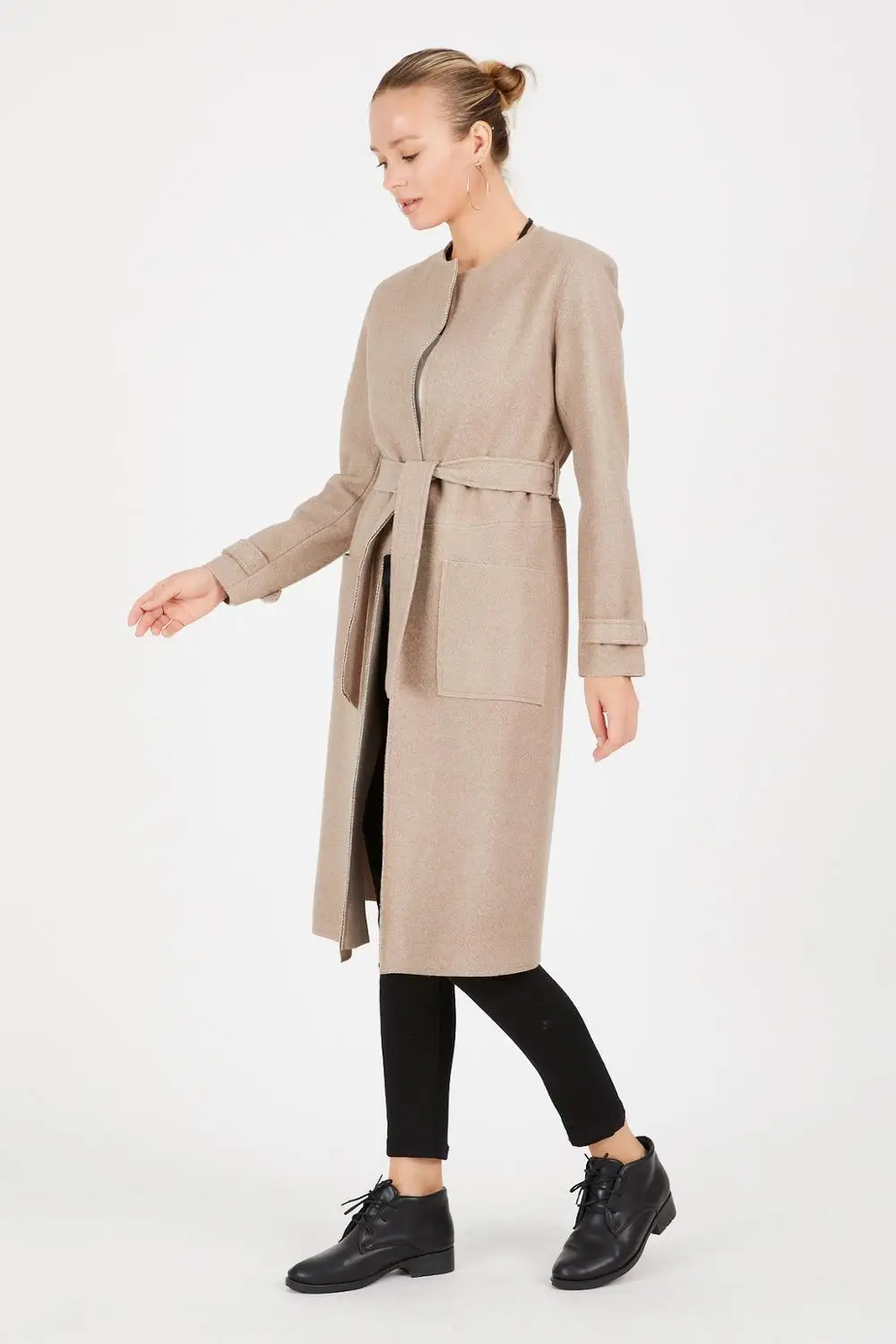 

European Size 2 x [S, M, L, XL (36, 38, 40, 42)] = 8 ITEMS / Lot: Women's Coat With Belt Wool Cachet Fabric Brand Name NFree