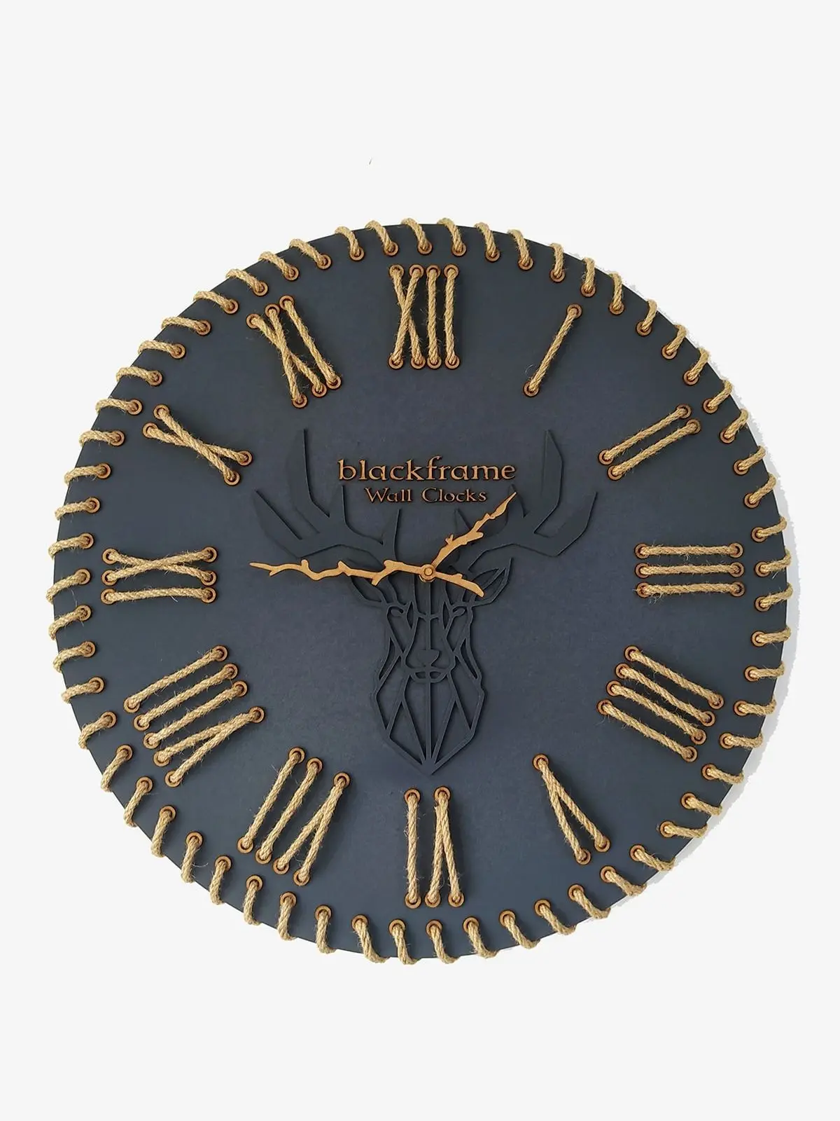 

Stroller lines anthracite gray deer figured wood wall clock Roman numeral special offer 3d watches modern home decoration 60cm