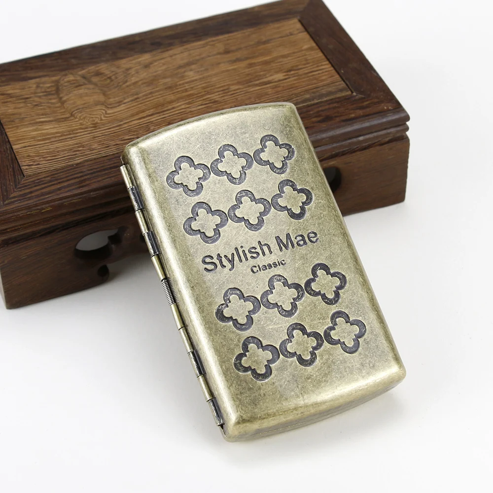 

Классический металлический чехол для сигарет, коробка для курения, стильный цветок, 12 шт., чехол для обычных сигарет