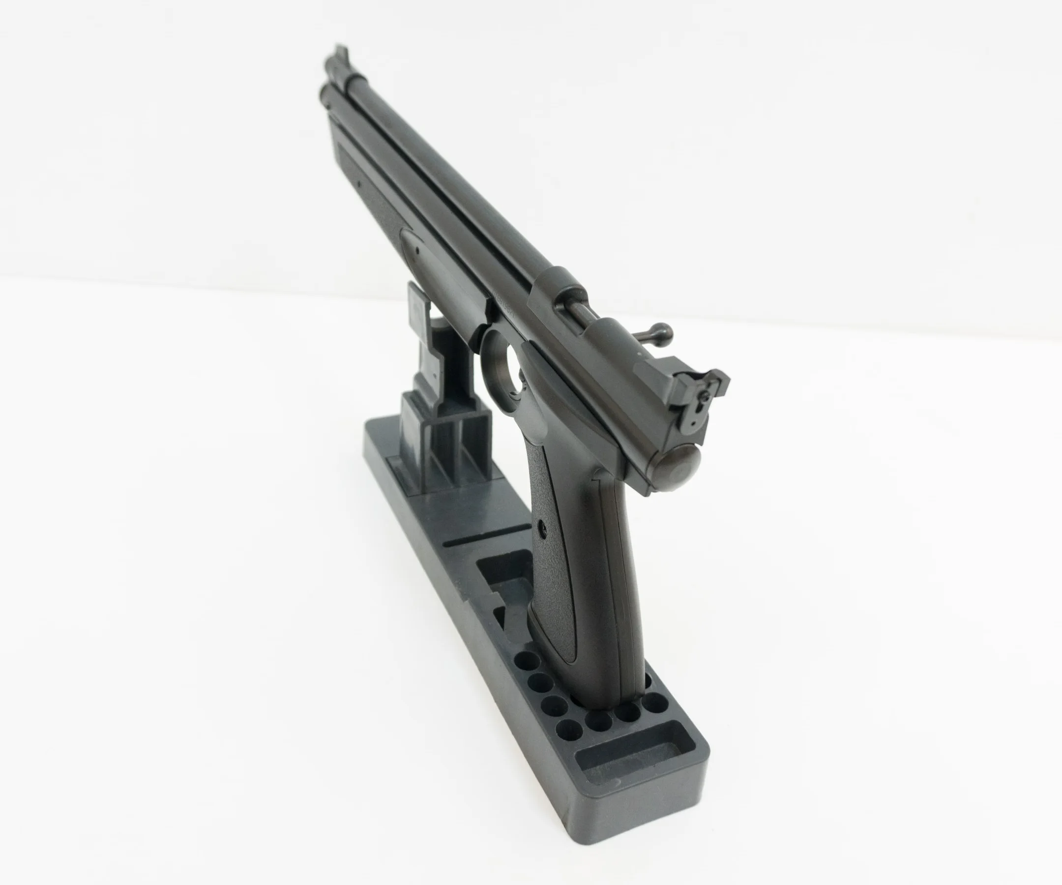 Пистолет пневматический Crosman P1377 (пласт. черн. накачка) кал.4 5 мм |