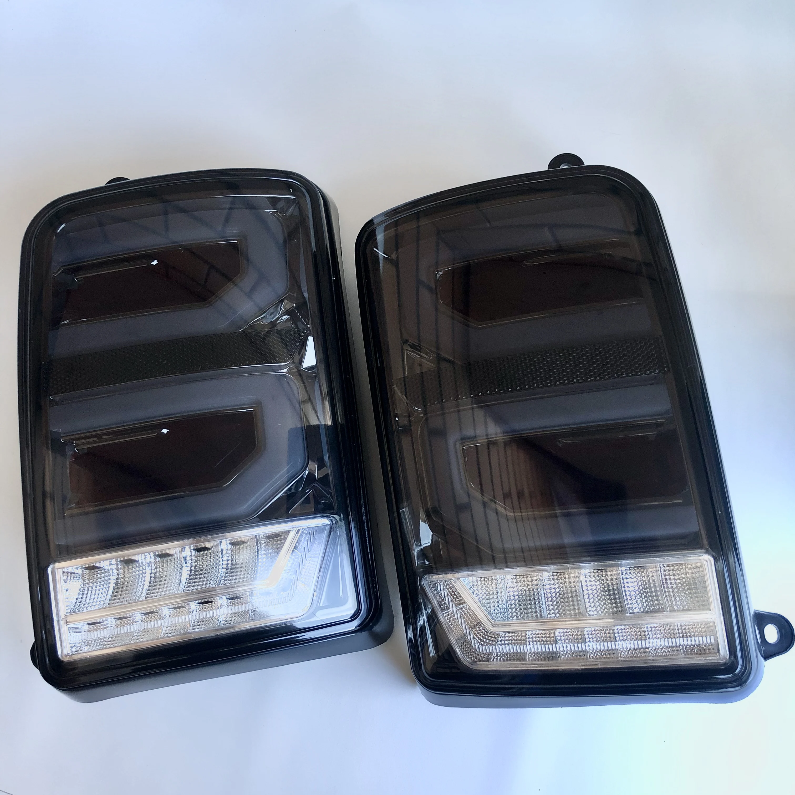 Светодиодные задние фонари стопы Niva Urban 4х4 Range Rover Style | Автомобили и мотоциклы