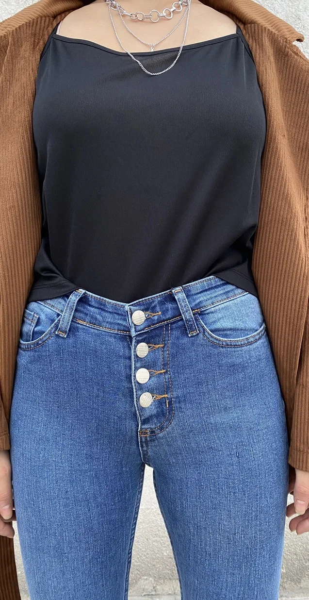 

E2Butik Front Button Narrow Trotting Jeans Pants
