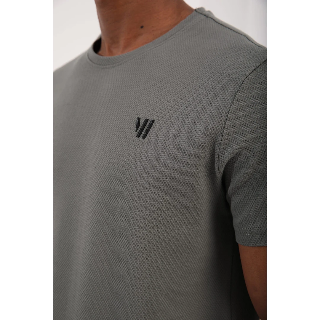 

Men's O-Neck T-Shirt Honeycomb Textured Double Arrow Logo Standard Pattern Men's Clothing Quality Material Fast Delivery - 87921