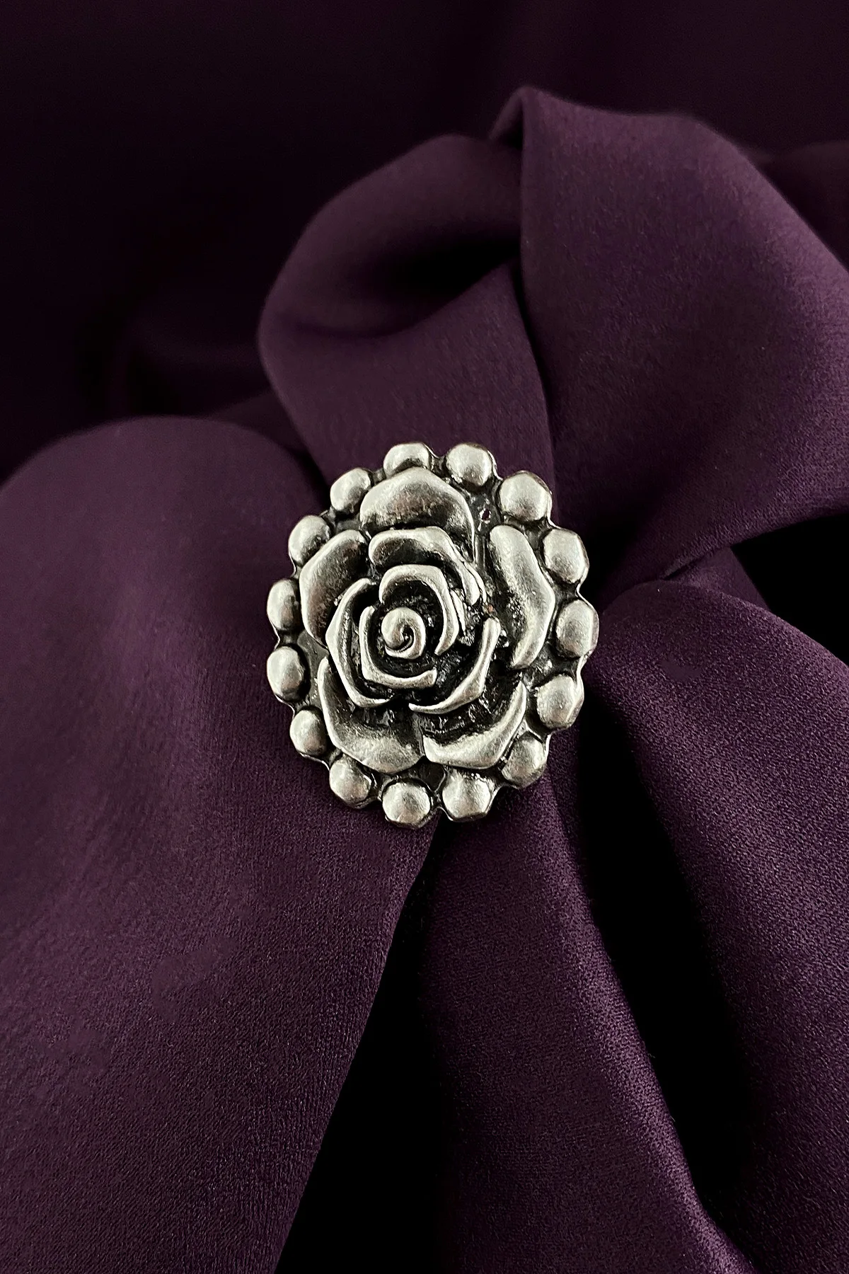

Clover Design Antique Silver Plated Adjustable Ring