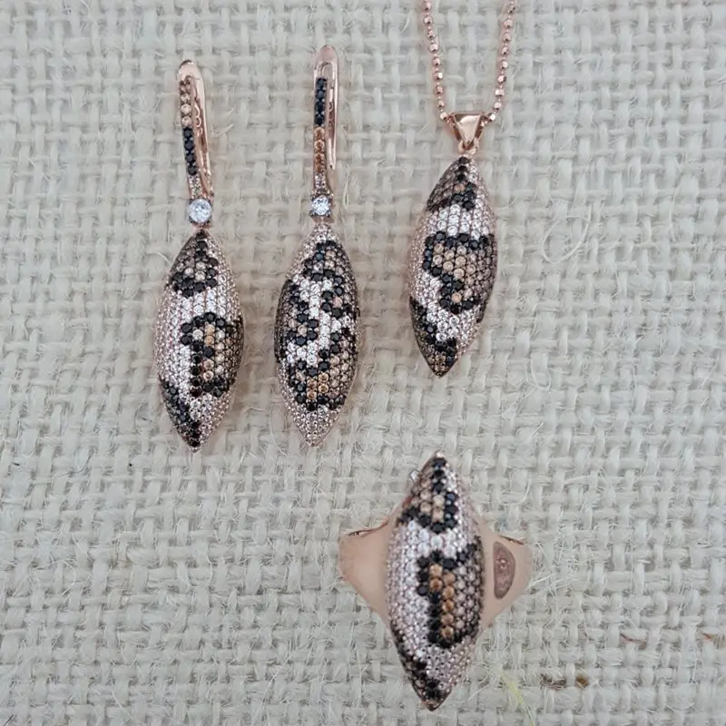 

Silver Set 925 Silver Drop Leopard Ring Earing Necklace Set