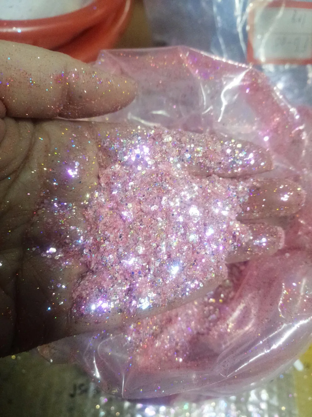 

50g/Pack 18 Colors Nail Art Glitter Flakes Shining Laser Holographic Loose Bright Glitter Nail Sparkly Chunky Sequins Te#064