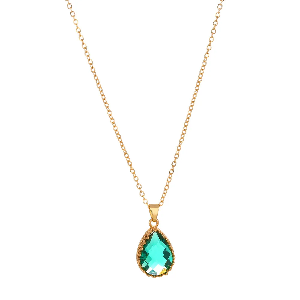 

Fashion Green Water Drop Section Palace Style Necklace For Women Wild Clavicle Chain Simple Female Jewelry Valentine's Day Gift