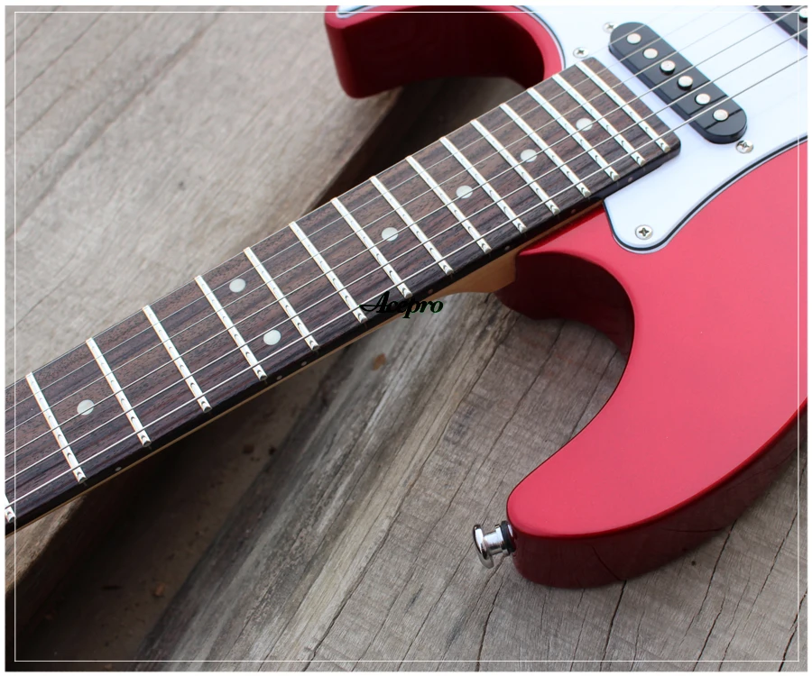 В наличии Acepro красный металлик Электрогитары в комплекте 2 вещи корпус из