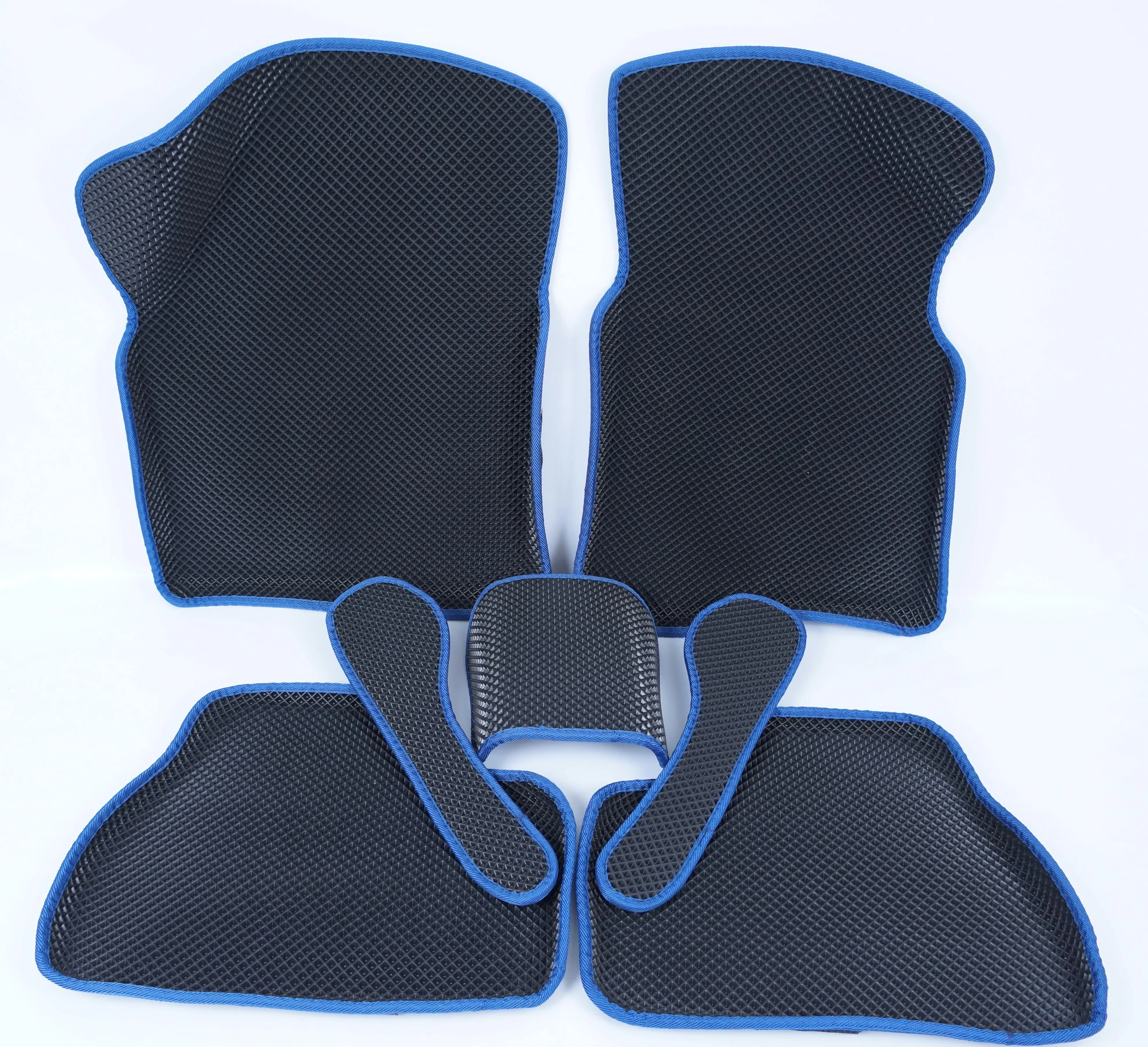 3D EVA КОВРИКИ НА LADA PRIORA |