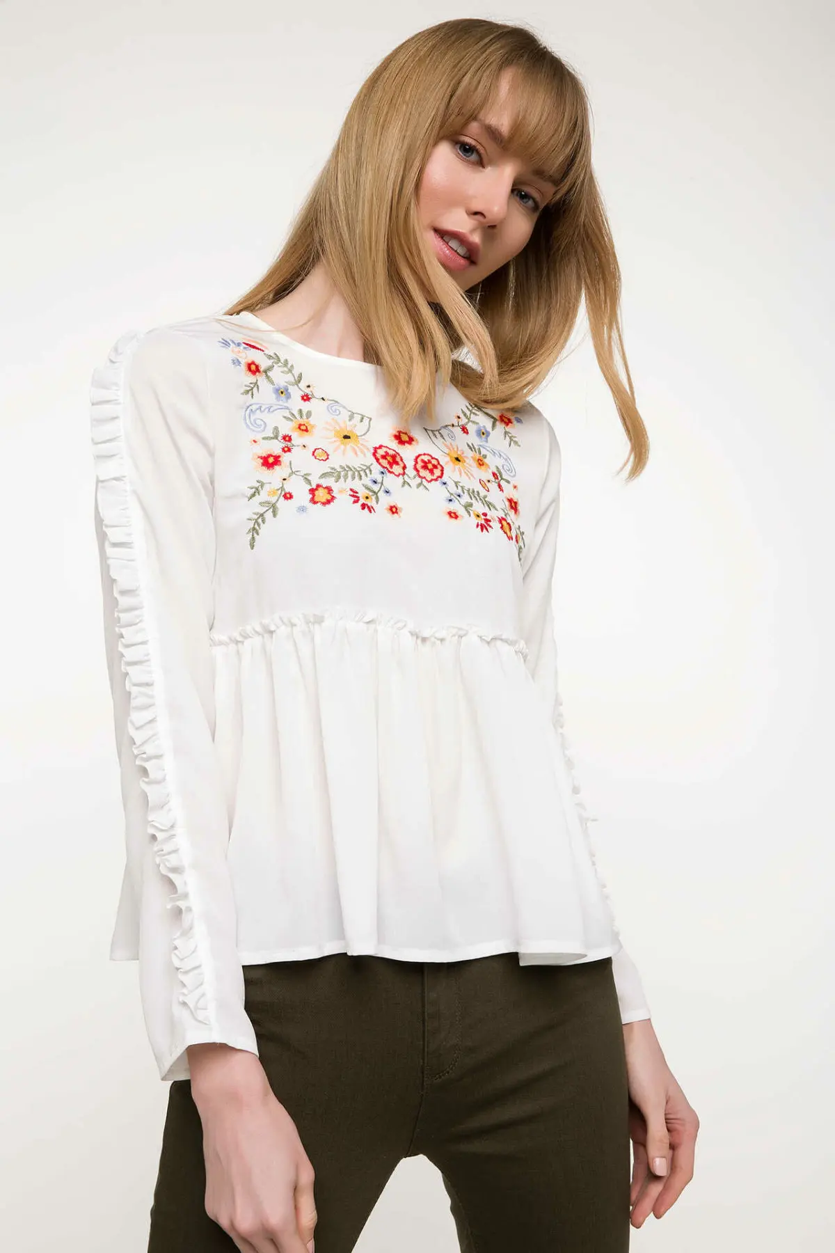 DeFacto Осенняя женская блузка с круглым вырезом и длинными рукавами женские