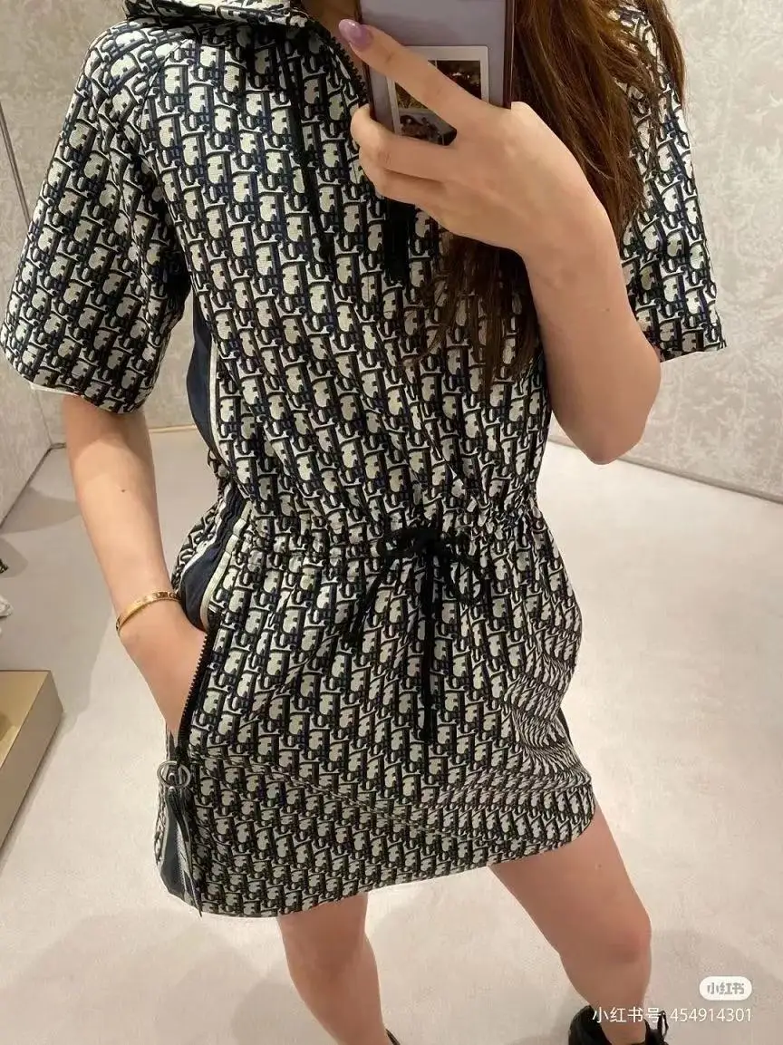 

2021 Fashion Dress Women Waist Hooded Dress Ladies Slim Casual Office Temperament Mini Skirt Summer Short Skirt