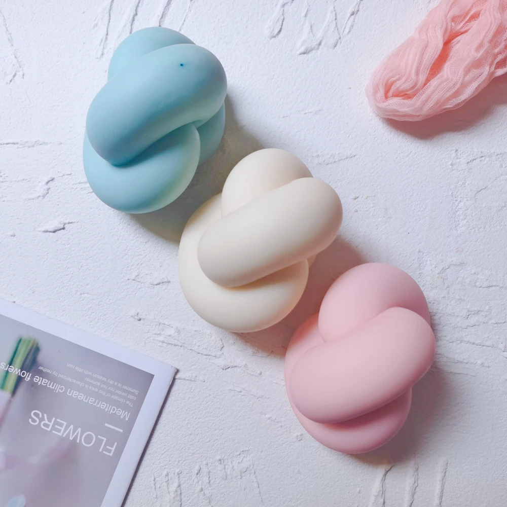 Силиконовая форма большого размера для свечи в виде узла веревки галстука шара