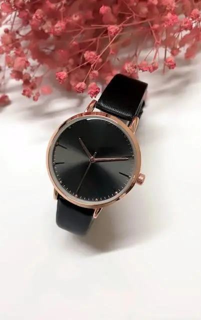 

Ricardo Women Leather Wristwatch RC136669SR 461907109