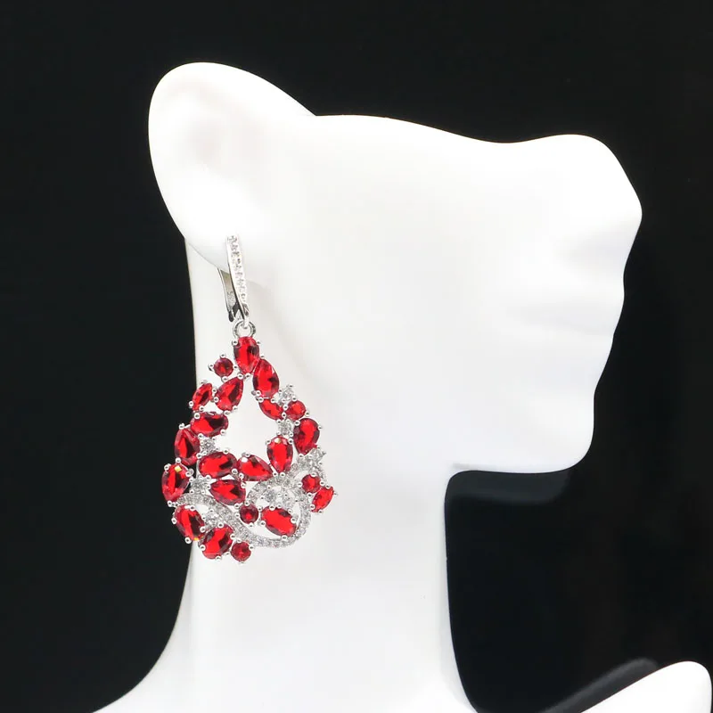 Длинные серьги 55x25 мм с красными Рубиновыми и белыми Фианитами для вечевечерние