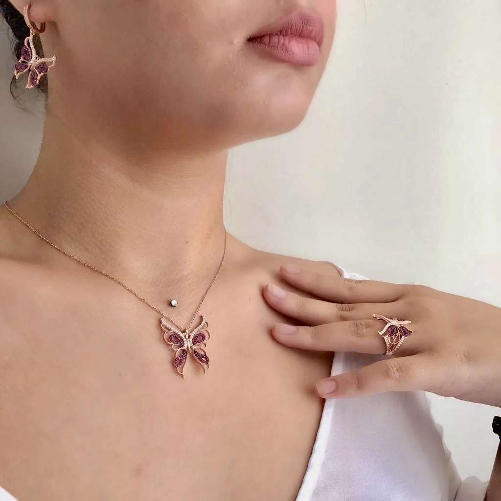 

Showy Butterfly With Pink Wings 925 Sterling Silver Necklace Women Girls Gift Jewelry Accessories Fashion Handmade Elegant Chain