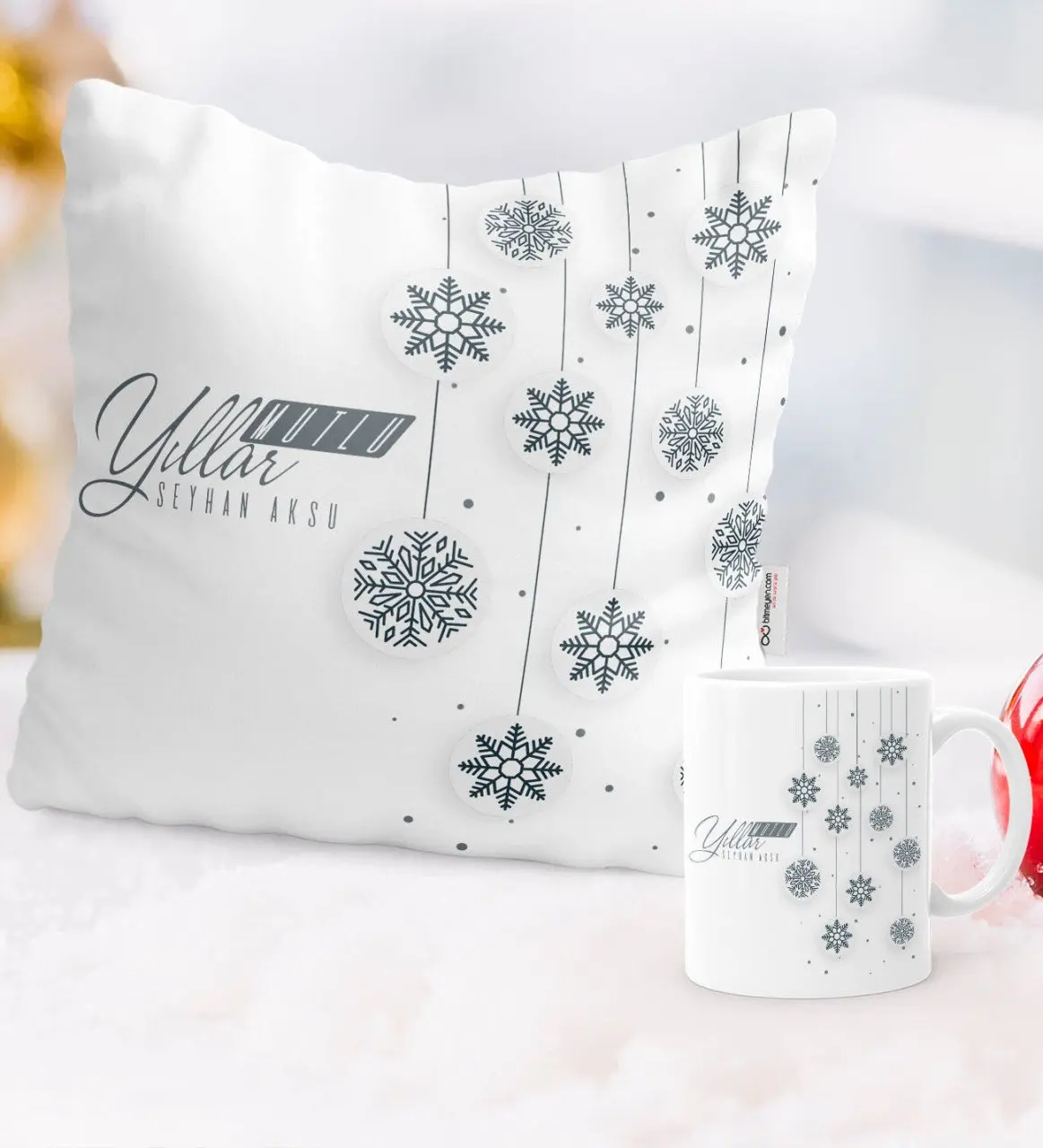 

Personalized Christmas Happy birthday Themed Pillow Mug Set-10