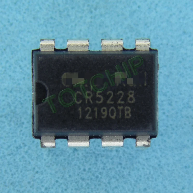 5pcs CR5228T DIP8 PWM controller |