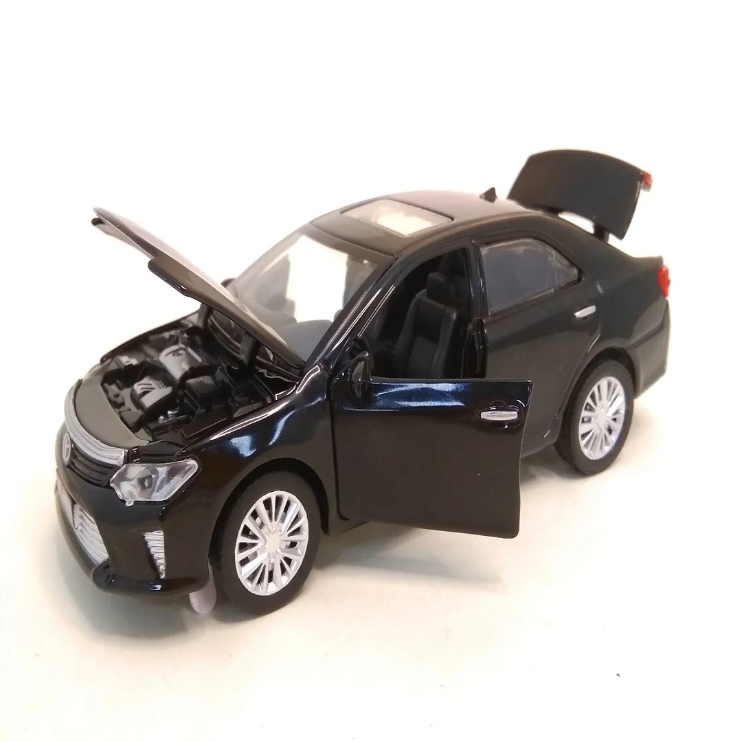 Металлическая машинка инерционная Toyota Camry &quotТойота Камри&quot 1:32 15 см | Игрушки и