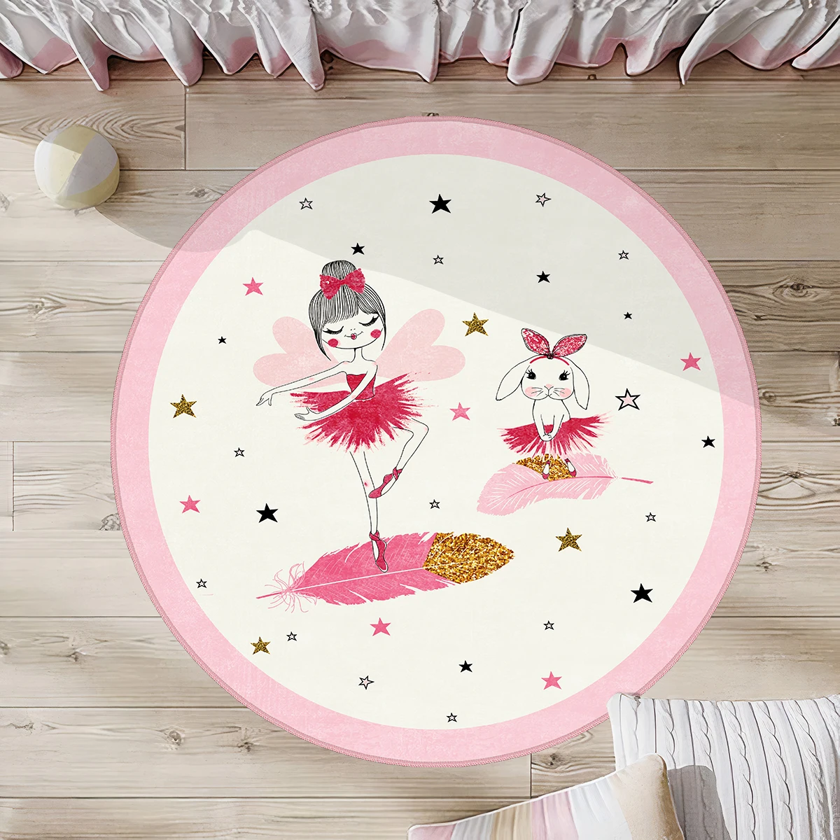 

Pembe Çocuk Odası Halısı renkli yıldız tavşan pembe tüy kız