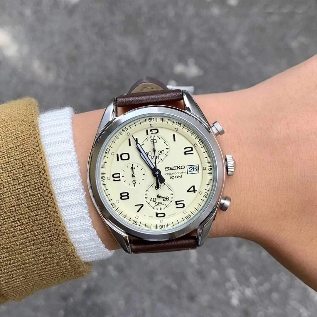 Мужские водонепроницаемые часы Seiko Neosports SSB273P1 бежевый циферблат 45 мм кожаный