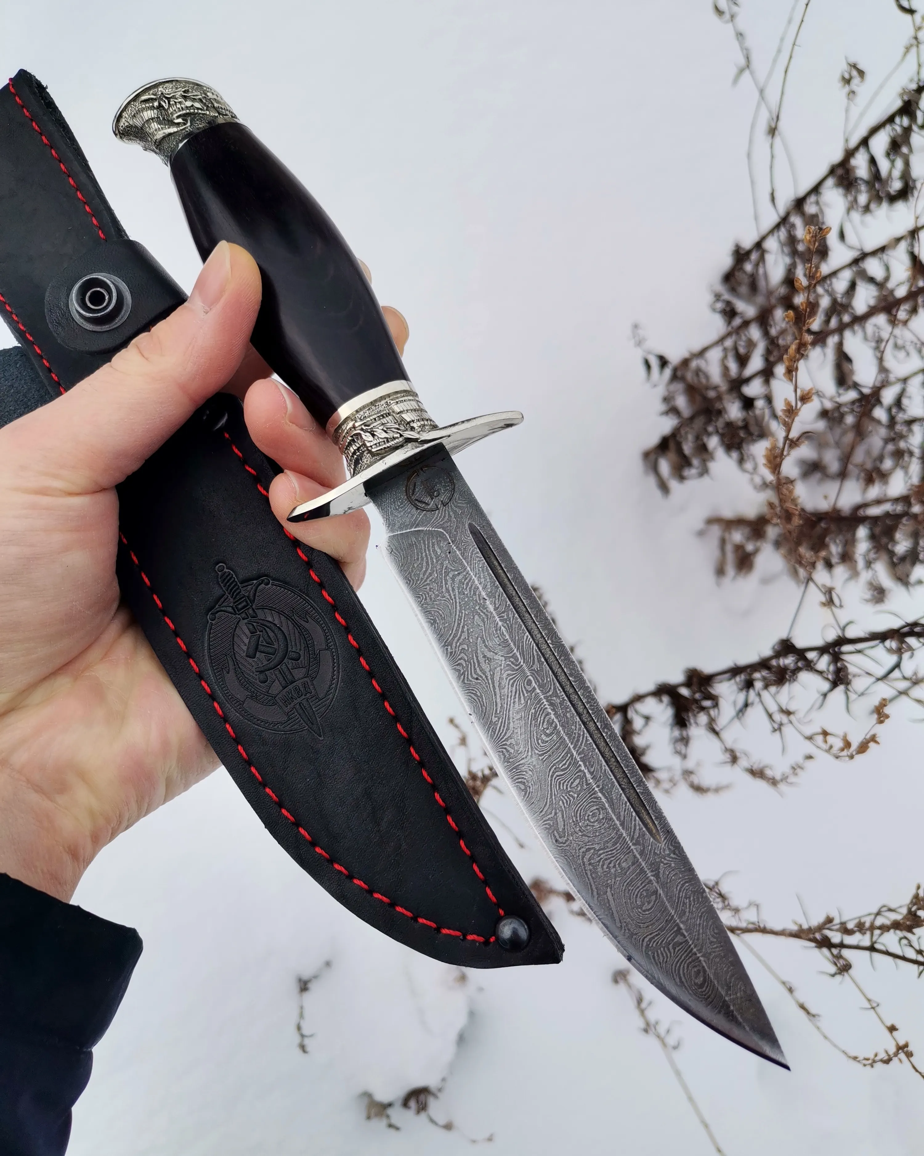 нож финка нквд из дамаска с художественным литьем |