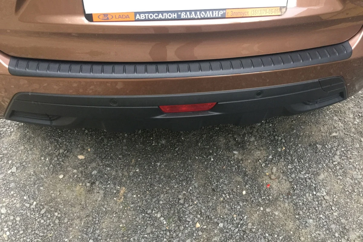 Накладка заднего бампера XRAY |