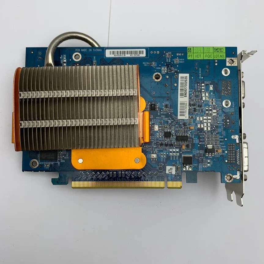 Видеокарта Radeon X1600 (GIGABYTE GV-RX16P256DE-RH) 256mb 128 bit PCI-E | Компьютеры и офис